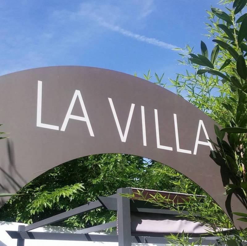 restaurant terrasse à neyron la villa